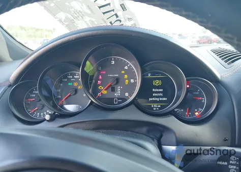 2014 Porsche Cayenne Diesel/Diesel Platinum Edition z USA, uszkodzony, nr VIN WP1AF2A28ELA31757